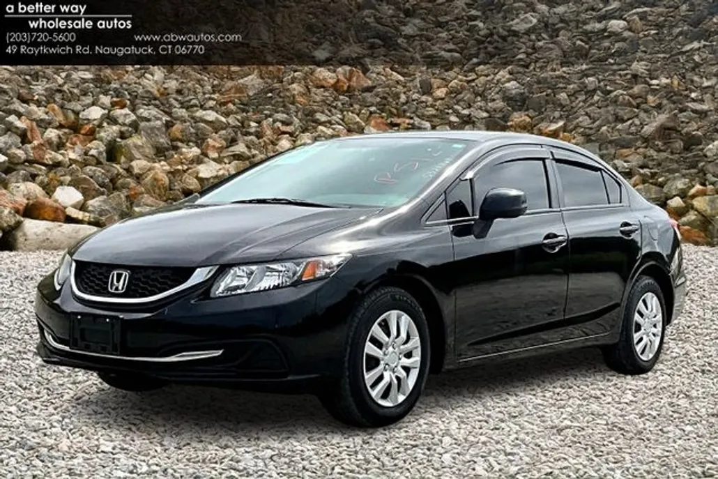 2013 Honda Civic LX photo 1