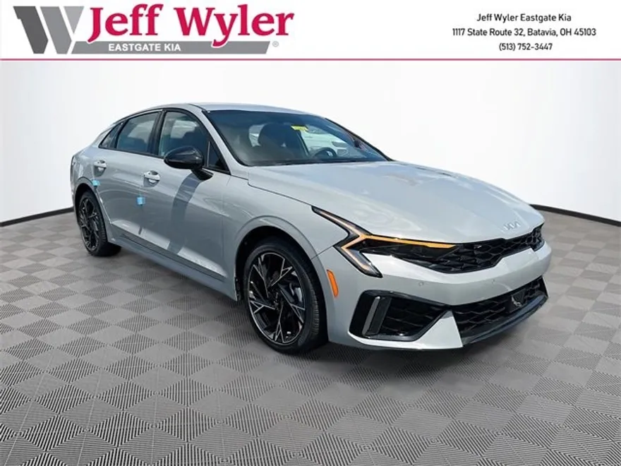 2026 Kia K5 GT-Line photo 1