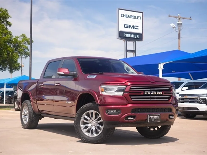 2022 Ram 1500 Laramie photo 1