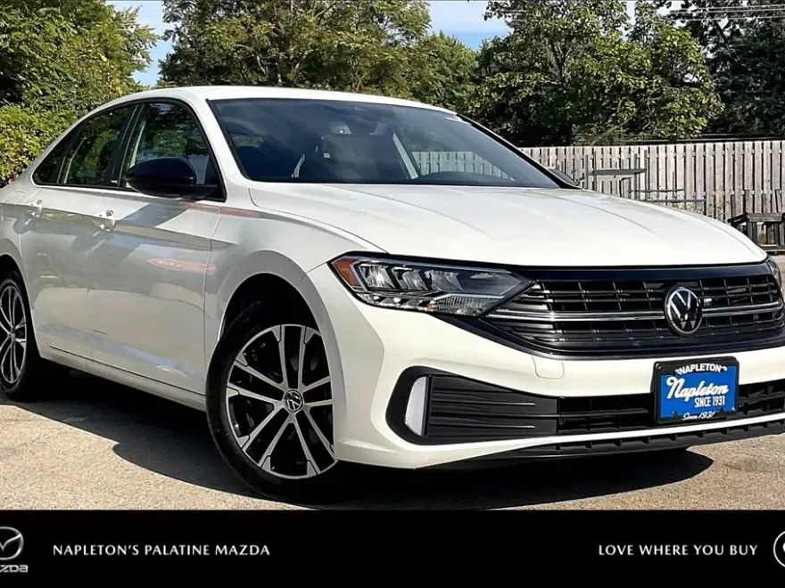 2024 Volkswagen Jetta 1.5T Sport photo 1