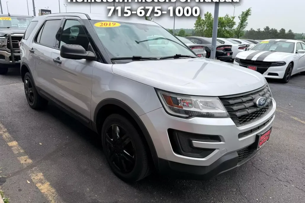 2019 Ford Explorer photo 1