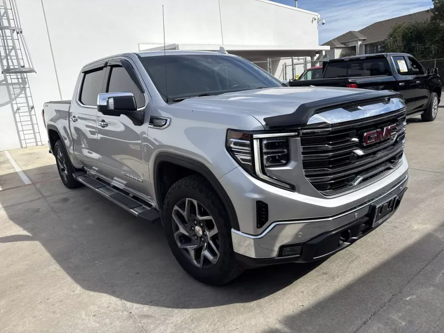 2022 Gmc Sierra 1500 SLT photo 1