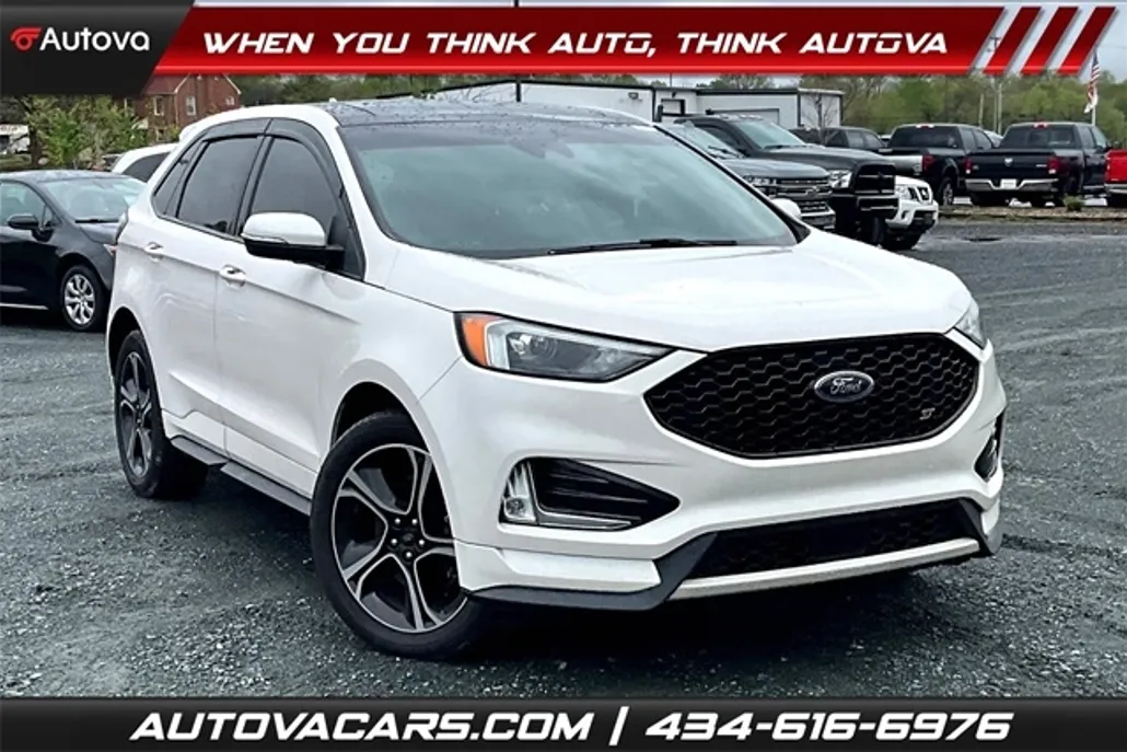 2019 Ford Edge ST photo 1