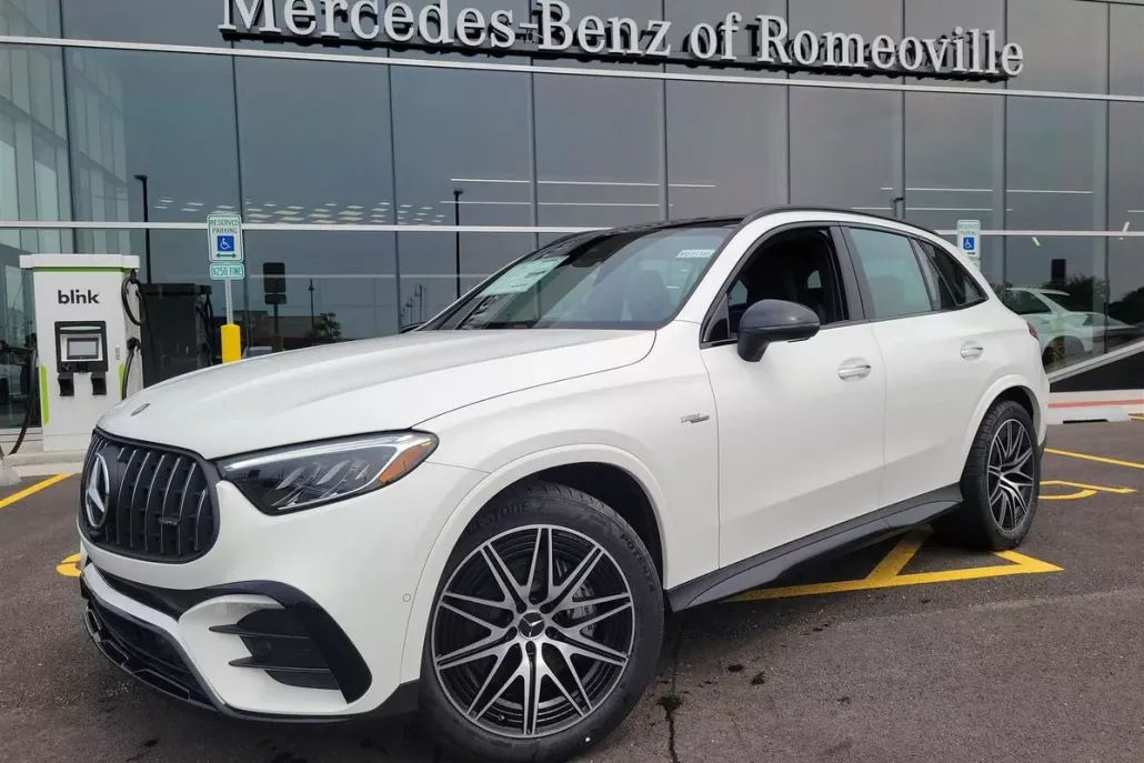 2025 Mercedes Benz GLC AMG 43 4MATIC photo 1