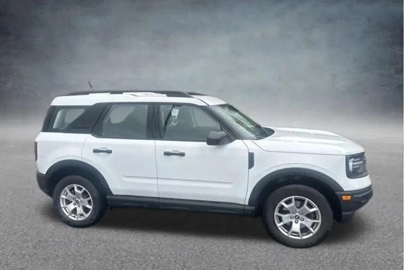 2022 Ford Bronco Sport Base photo 1