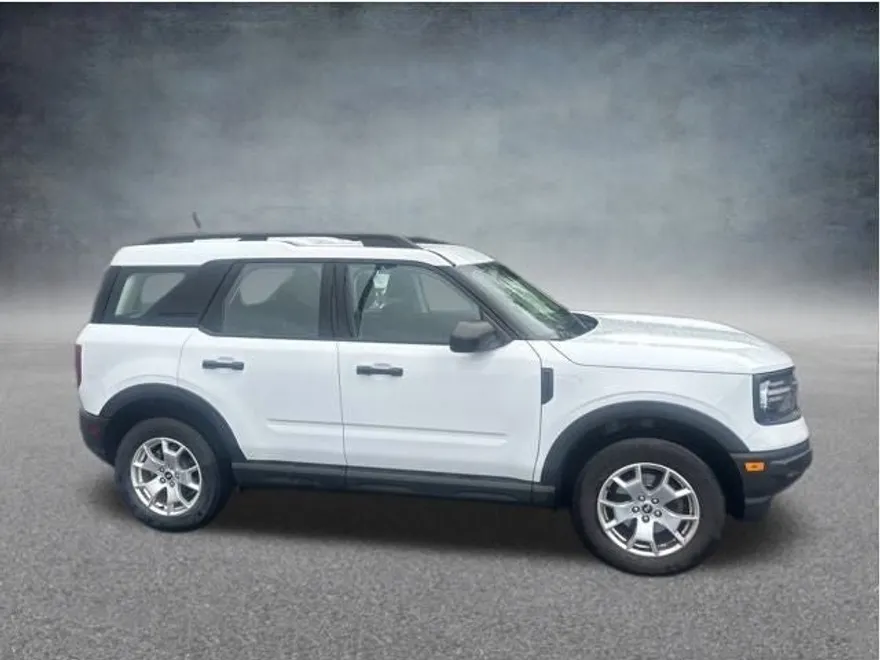 2022 Ford Bronco Sport Base photo 1