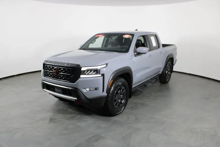 2023 Nissan Frontier PRO-X photo 1