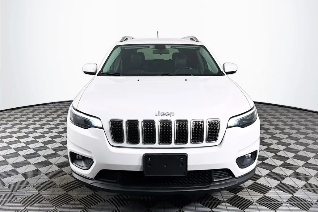 2019 Jeep Cherokee Latitude photo 1