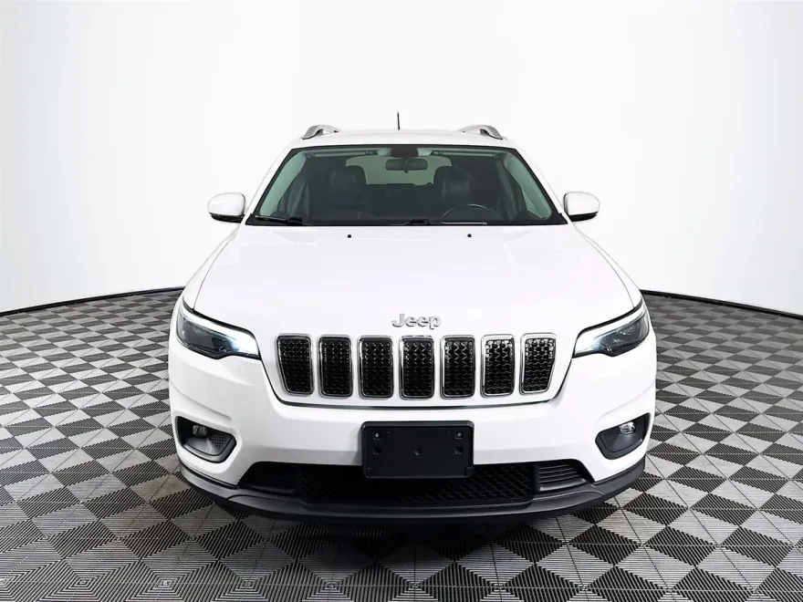 2019 Jeep Cherokee Latitude photo 1