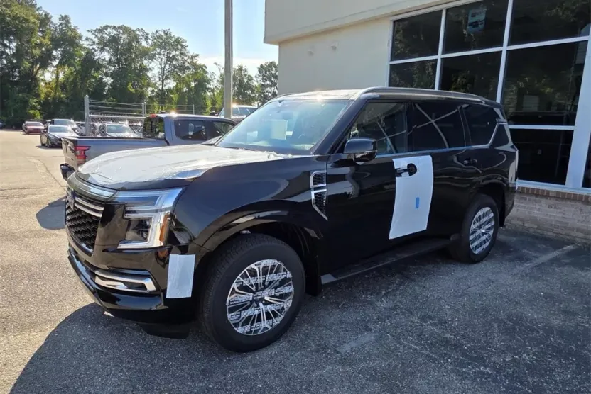 2026 Nissan Armada SL photo 1