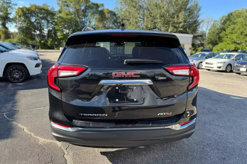 2023 Gmc Terrain AT4 photo 1