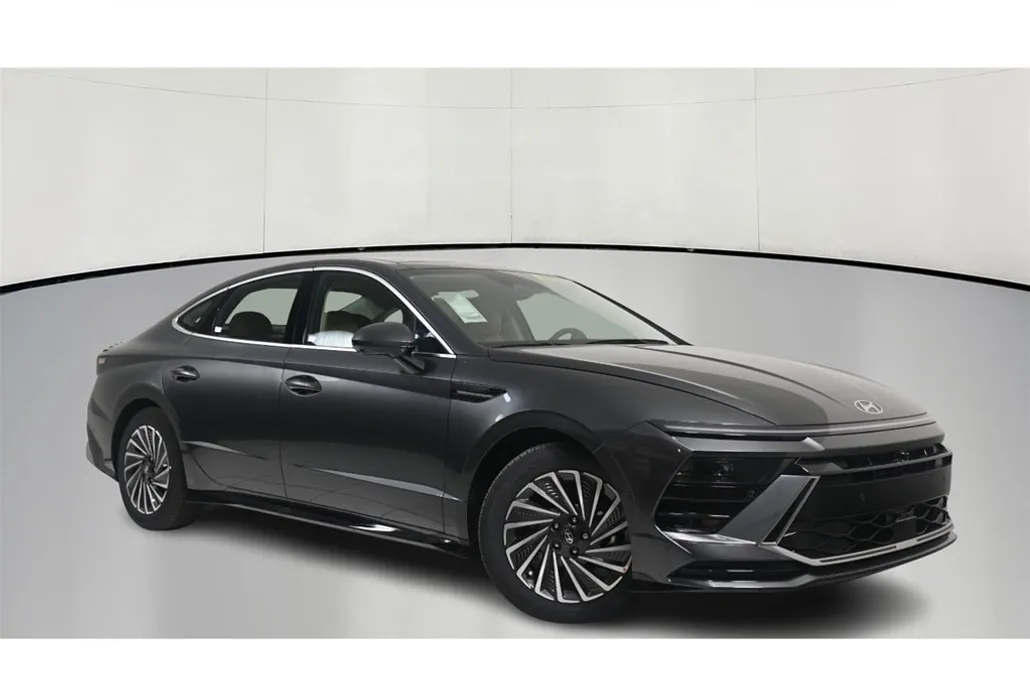 2025 Hyundai Sonata Hybrid Limited photo 1