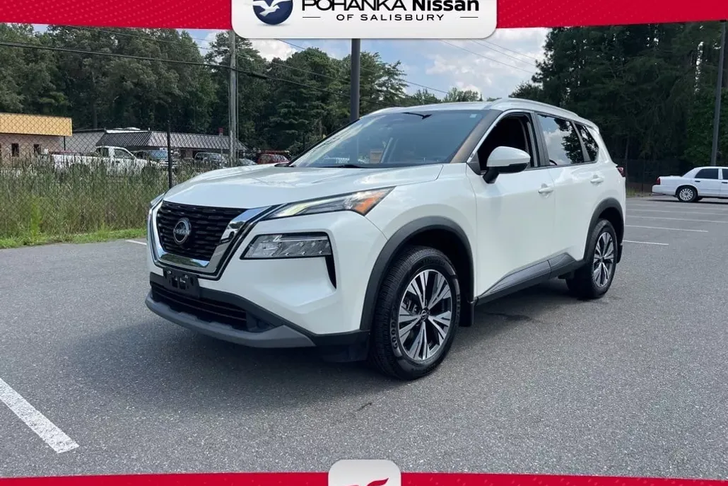 2022 Nissan Rogue SV photo 1