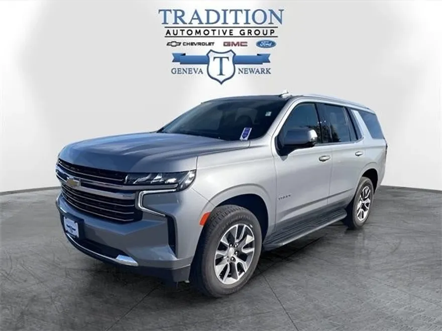 2023 Chevrolet Tahoe LT photo 1