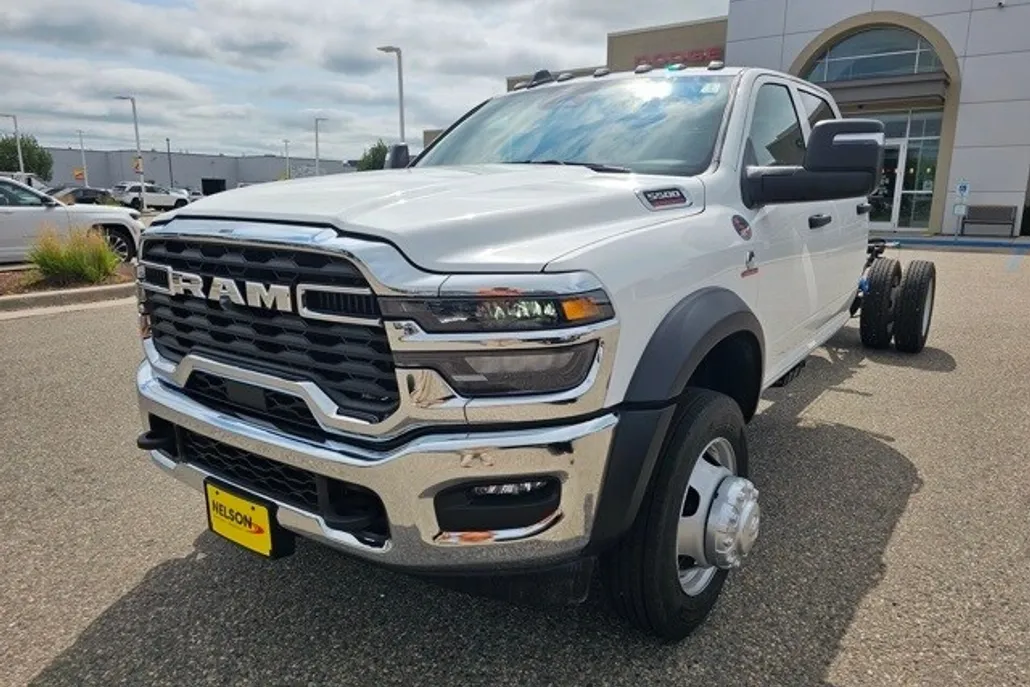 2025 Ram 5500 Tradesman photo 1