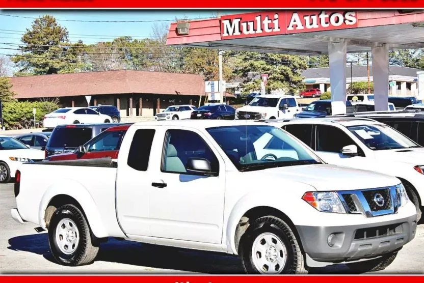 2021 Nissan Frontier King Cab SV photo 1