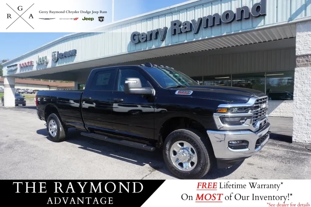 2025 Ram 2500 Tradesman photo 1