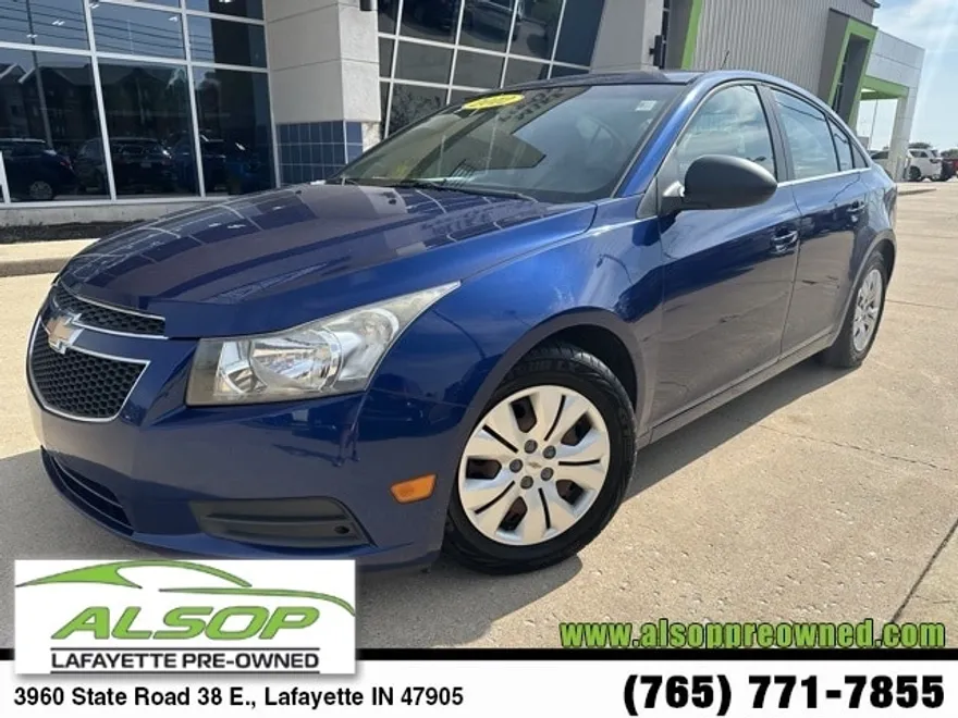 2012 Chevrolet Cruze LS photo 1
