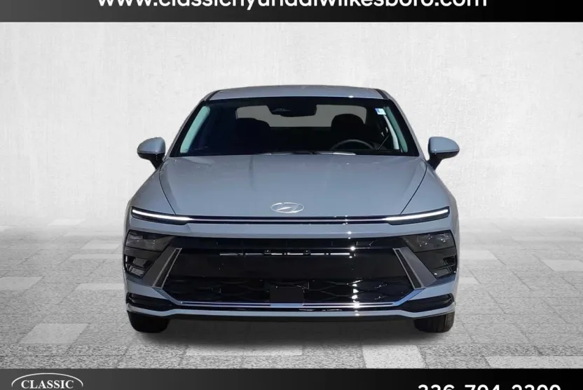 2024 Hyundai Sonata SEL photo 1