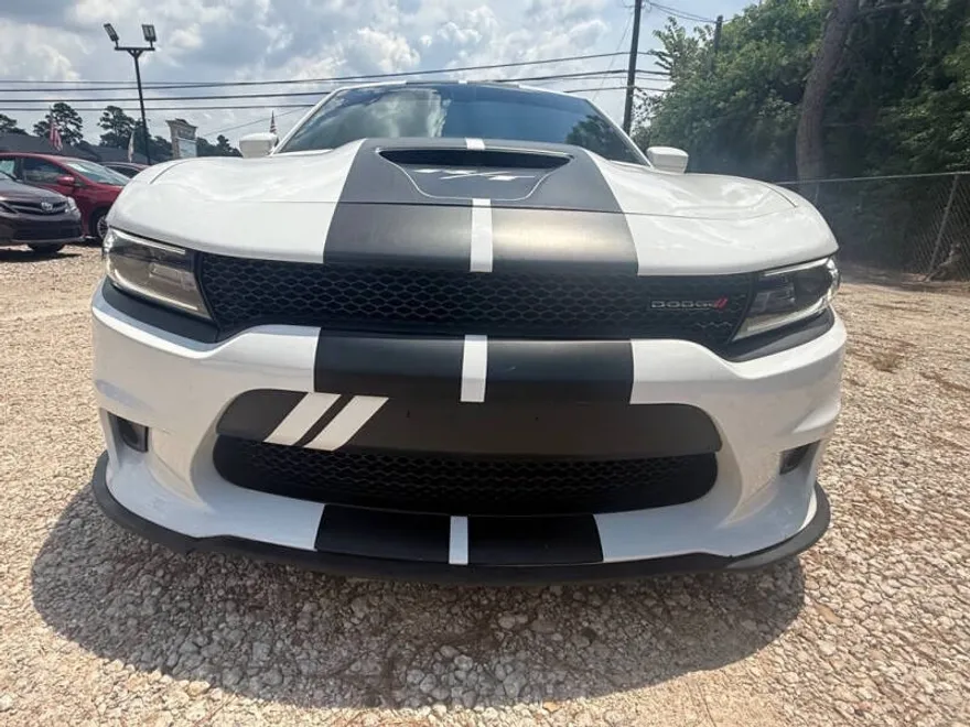 2019 Dodge Charger R/T photo 1