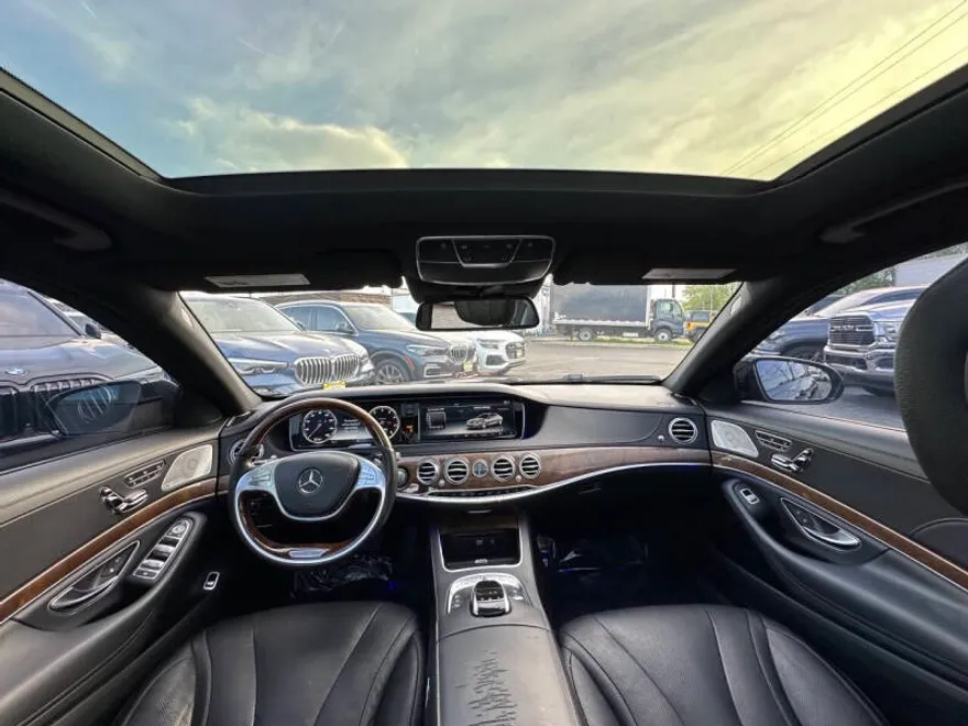 2016 Mercedes Benz S 550 4MATIC photo 1