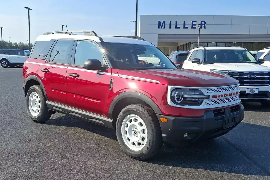 2025 Ford Bronco Sport Heritage photo 1