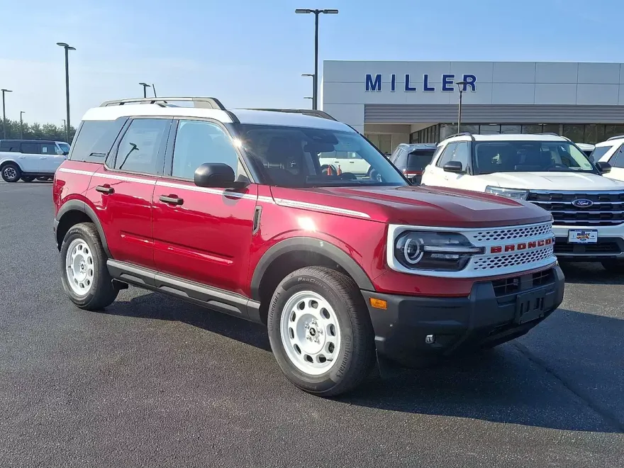 2025 Ford Bronco Sport Heritage photo 1