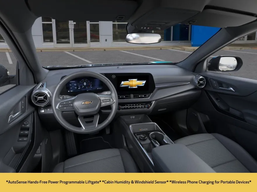 2026 Chevrolet Equinox LT photo 1