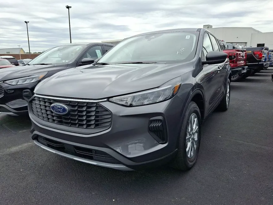 2025 Ford Escape Active photo 1