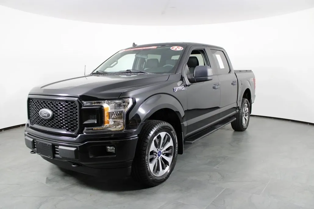 2020 Ford F-150 XL photo 1