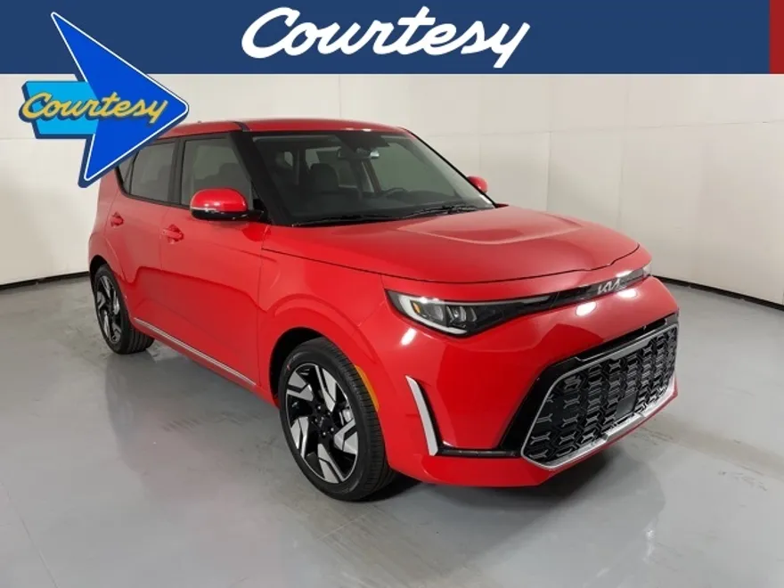 2025 Kia Soul GT-Line photo 1