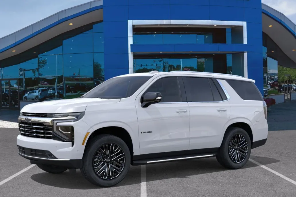 2025 Chevrolet Tahoe LT photo 1