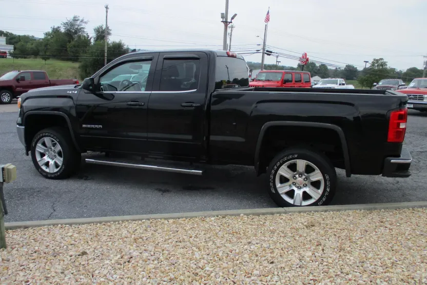 2015 Gmc Sierra 1500 photo 1
