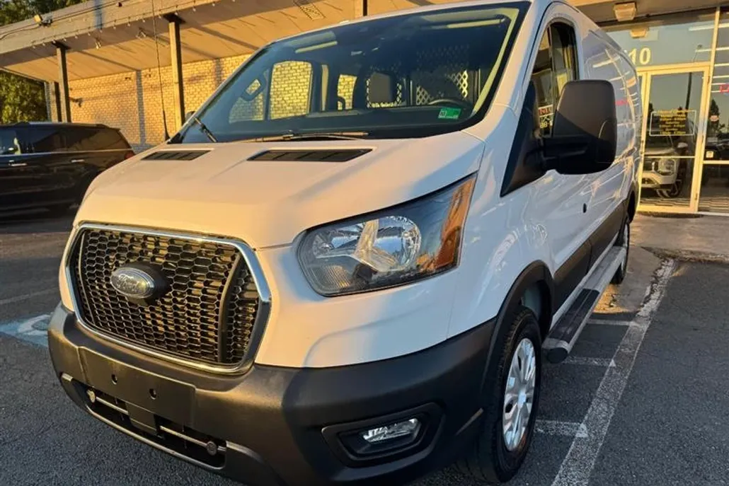 2024 Ford Transit Cargo Van photo 1