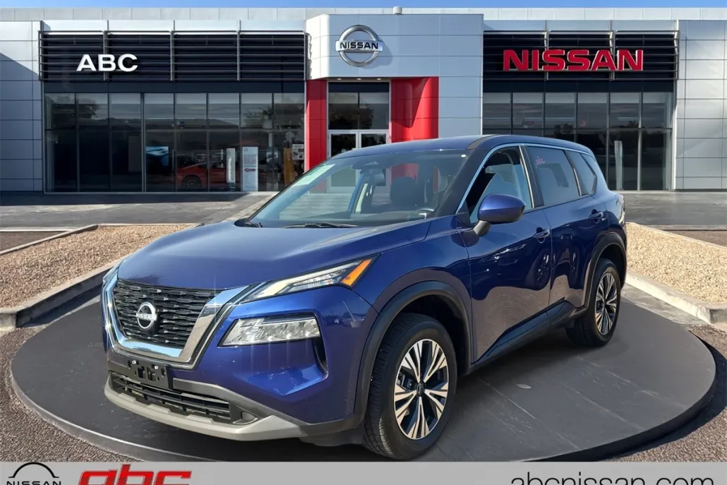 2023 Nissan Rogue SV photo 1