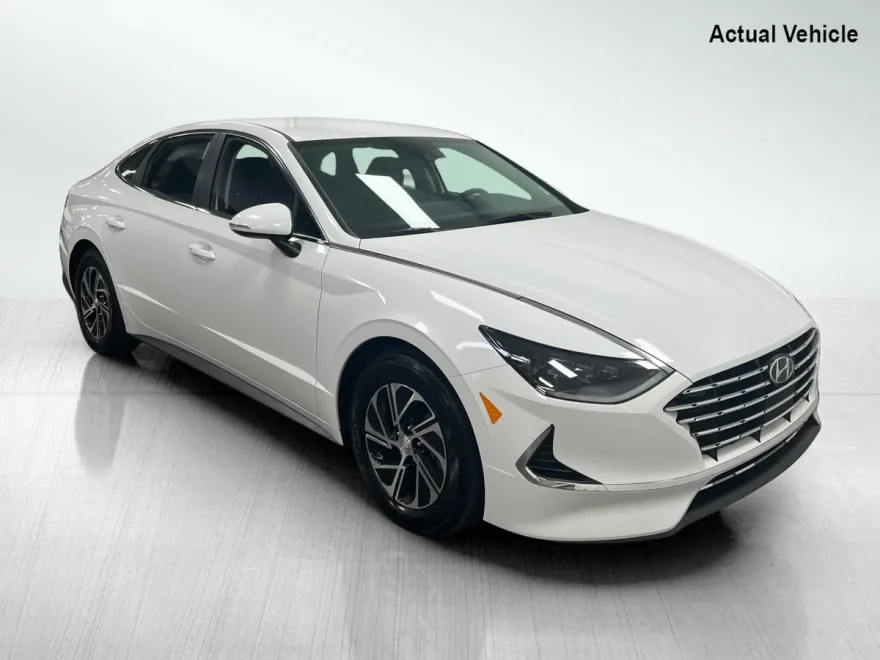 2023 Hyundai Sonata Hybrid photo 1
