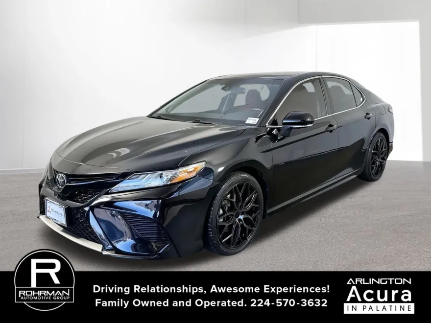2018 Toyota Camry XSE photo 1