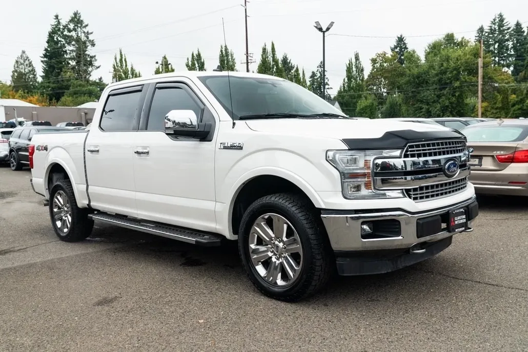 2019 Ford F-150 Lariat photo 1