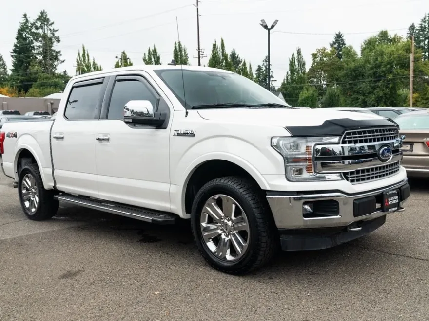 2019 Ford F-150 Lariat photo 1