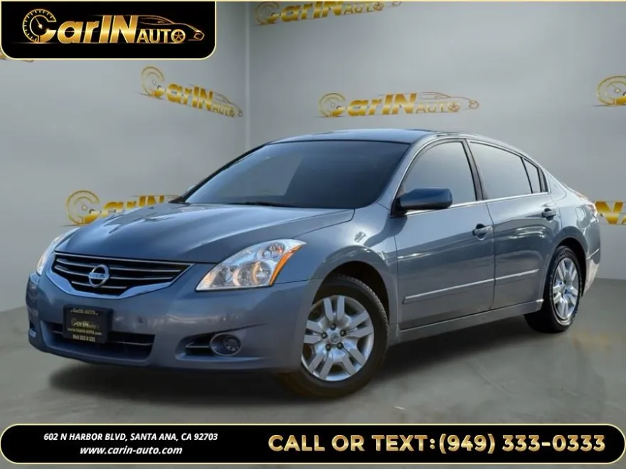 2011 Nissan Altima 2.5 S photo 1