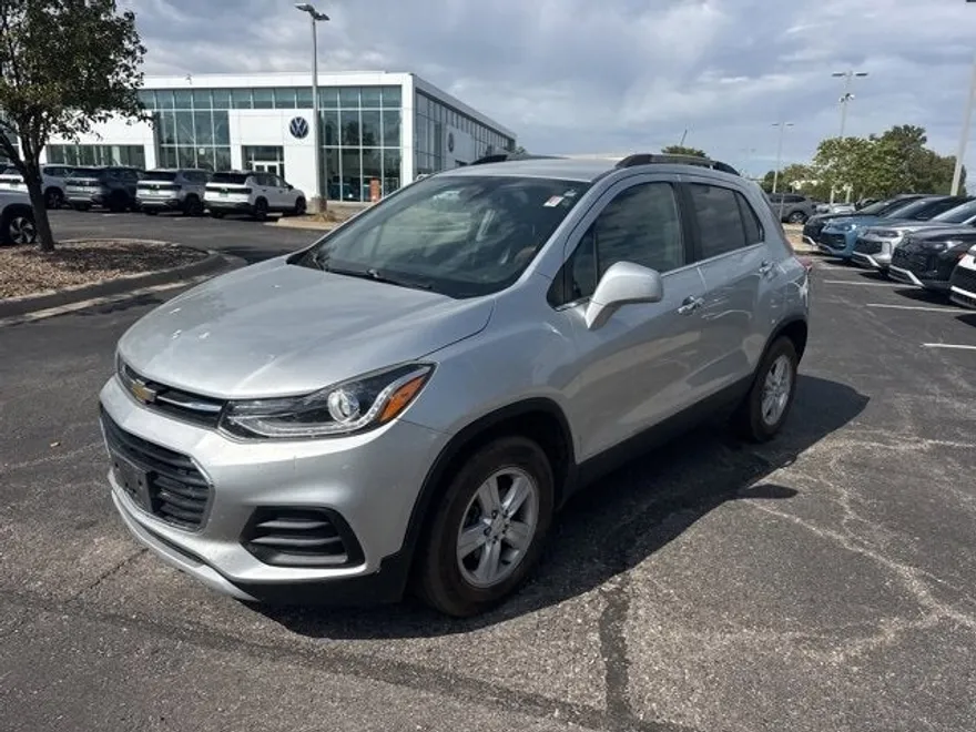 2018 Chevrolet Trax LT photo 1