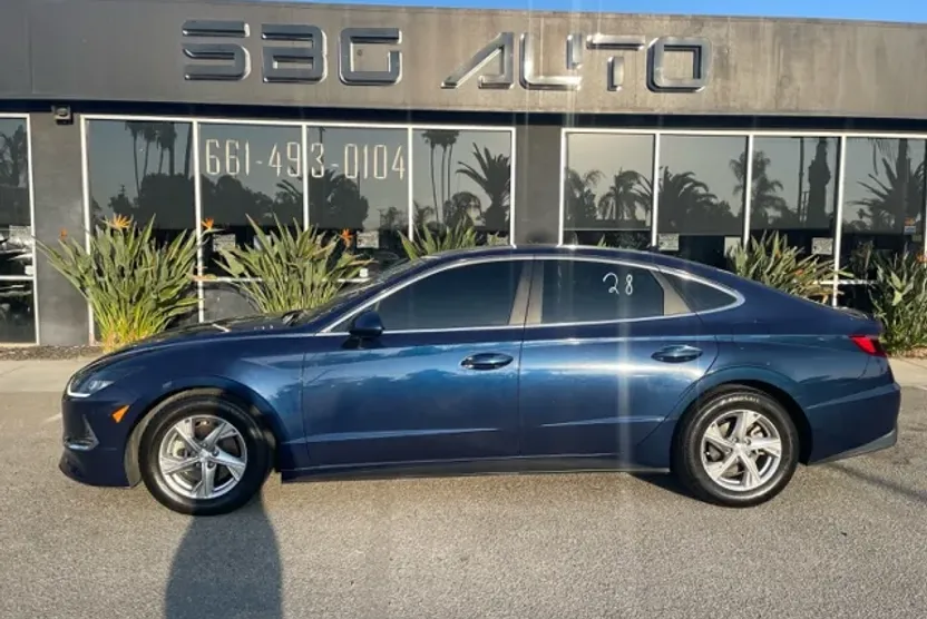 2021 Hyundai Sonata SE photo 1