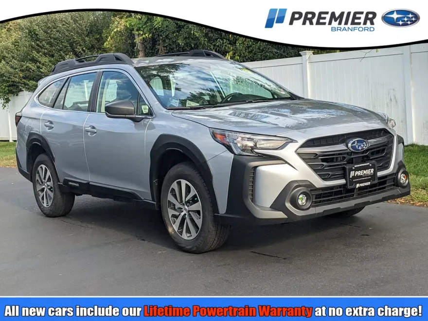 2025 Subaru Outback Base photo 1