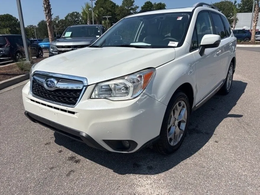 2016 Subaru Forester 2.5i Touring photo 1