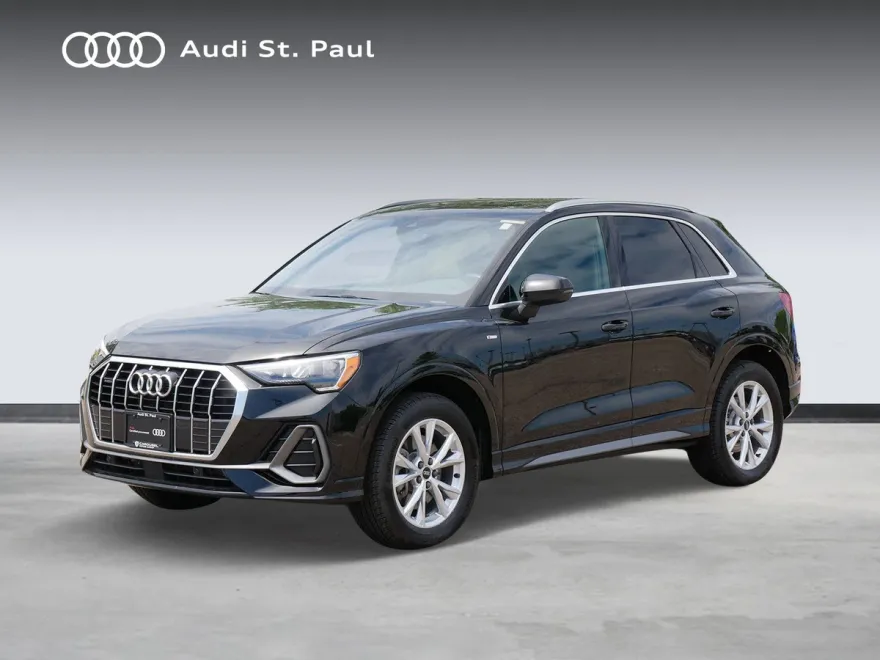 2022 Audi Q3 S line Premium photo 1