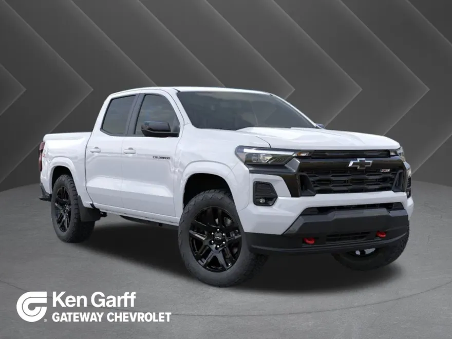 2025 Chevrolet Colorado Z71 photo 1