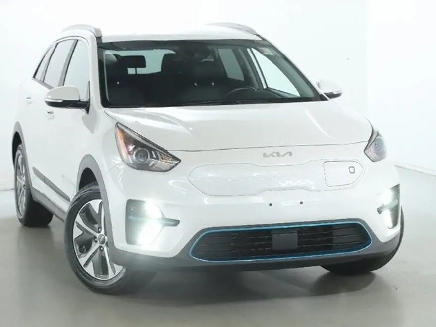 2022 Kia Niro EV EX photo 1