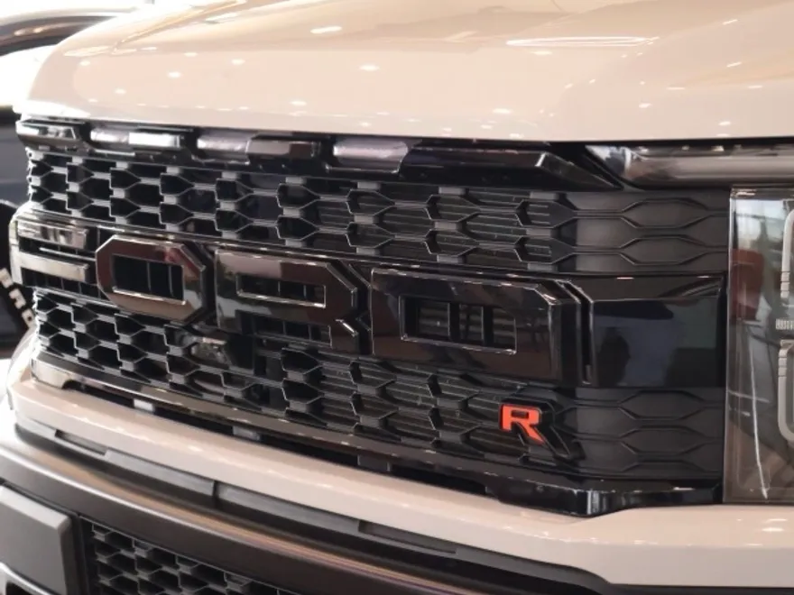 2023 Ford F-150 Raptor photo 1