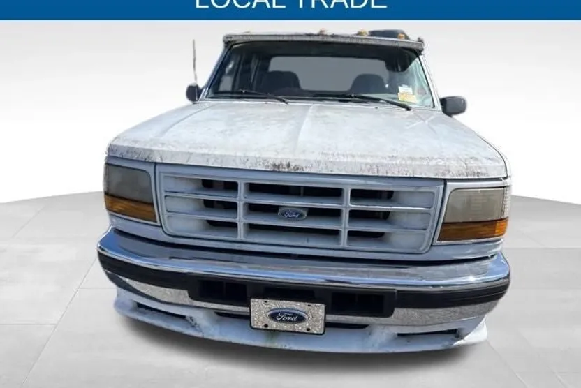 1995 Ford F-350 XL photo 1