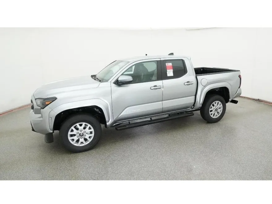 2025 Toyota Tacoma SR5 photo 1